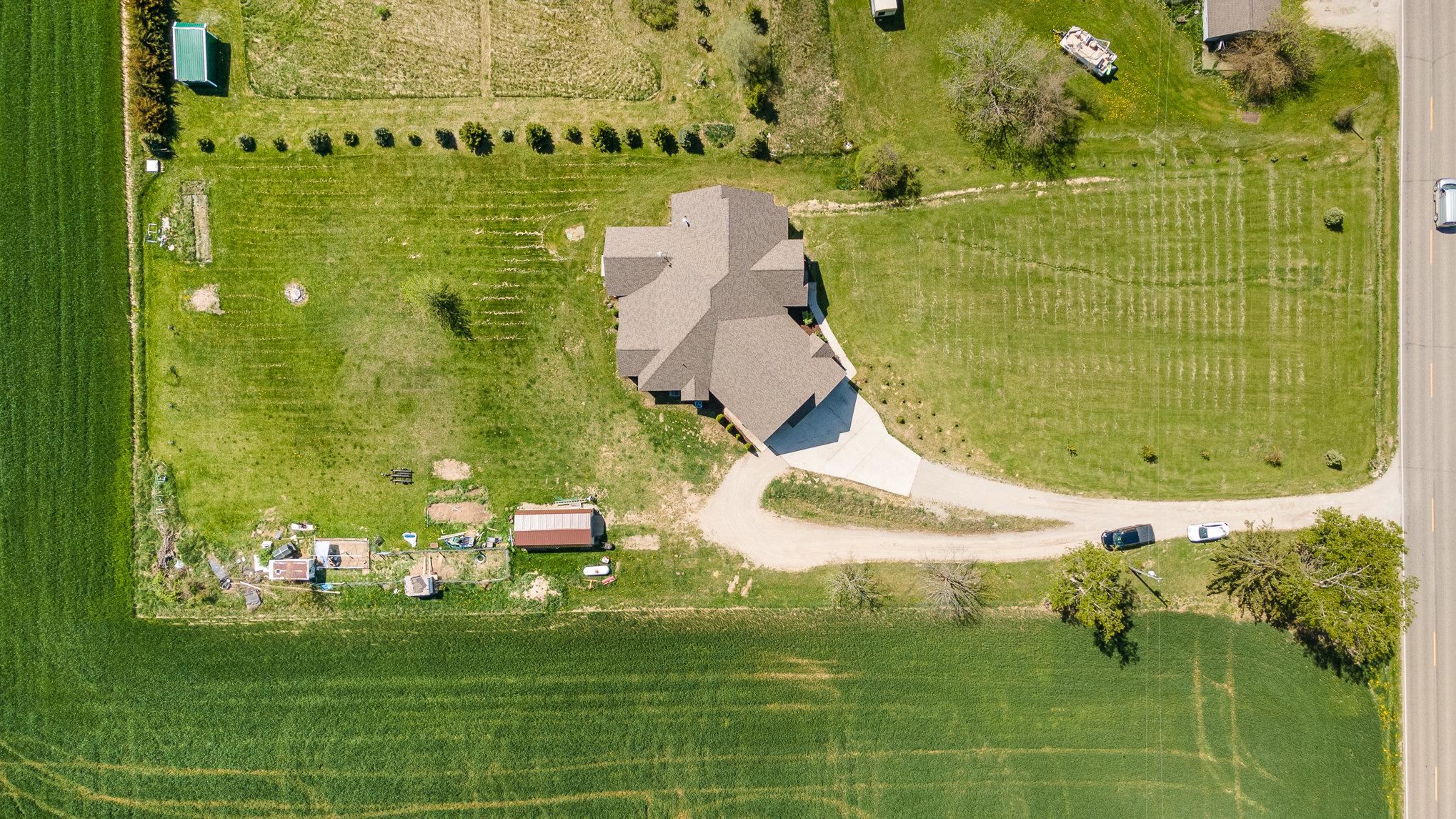 8546 North Alger Road Alma, MI 48801 - Photo 5 of 40