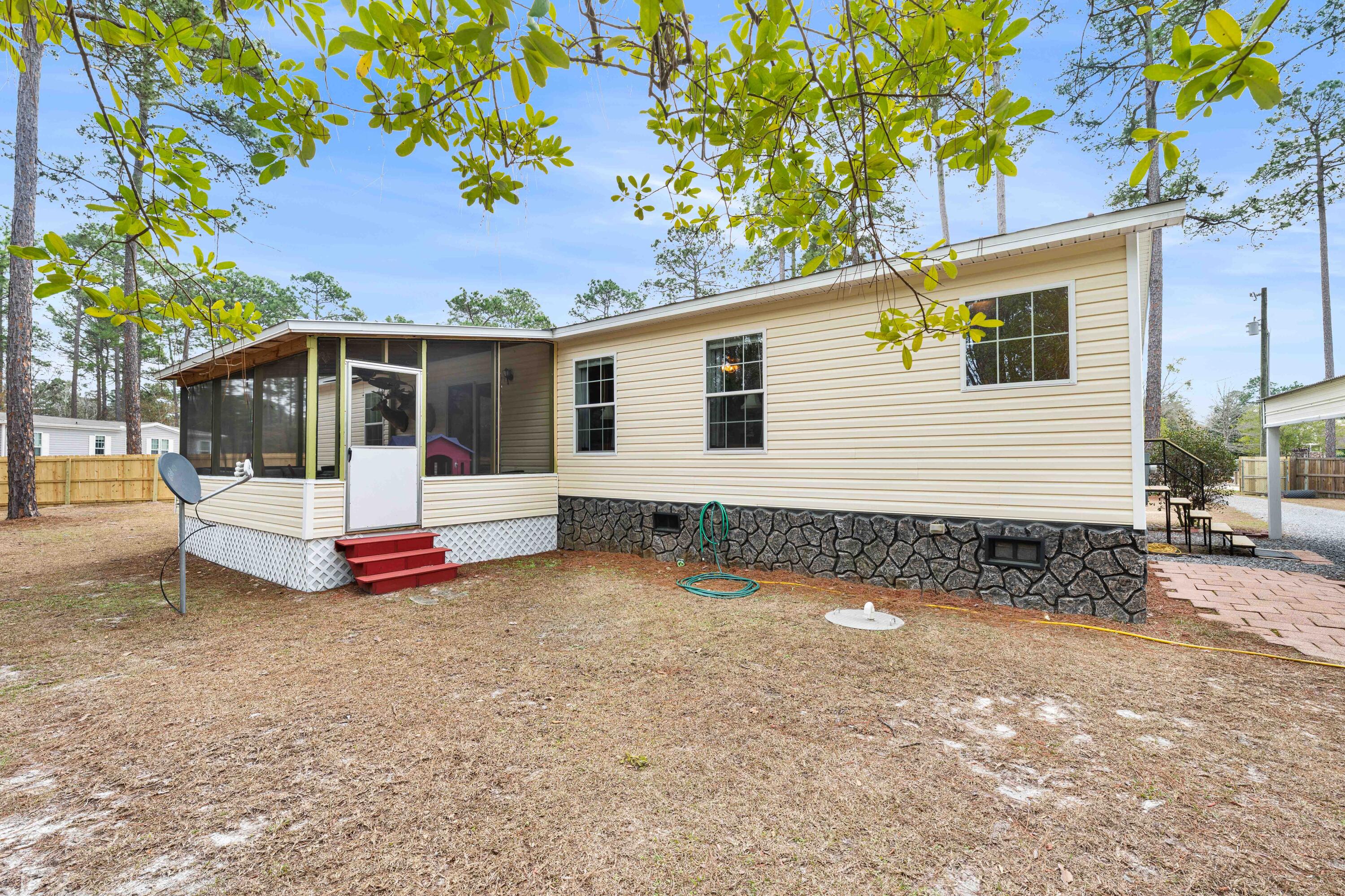 60 Magnolia Court Freeport, FL 32439 - Photo 24 of 29 60 Magnolia-41