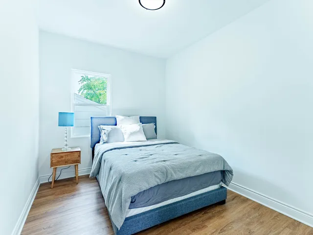 $319,999 | 2343 Ridgeland Avenue, Berwyn, IL 60402