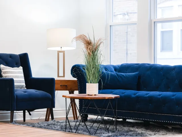 $319,999 | 2343 Ridgeland Avenue, Berwyn, IL 60402