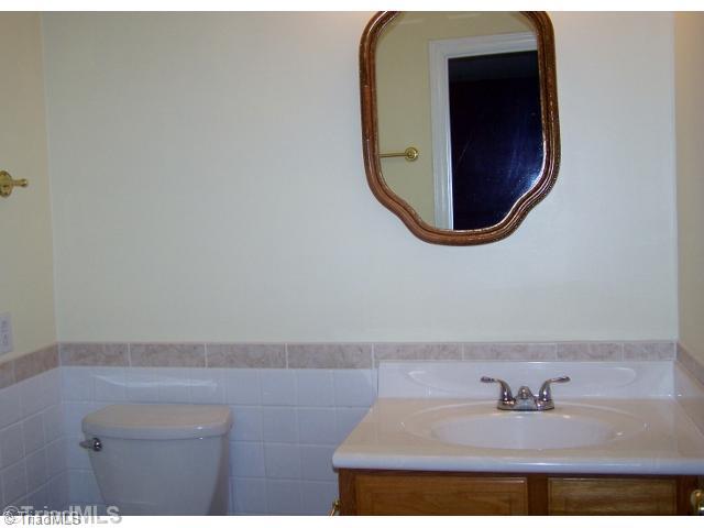 186 Shadybrook Road Mocksville, NC 27028 - Photo 14 of 16 Master Bath/Spa.