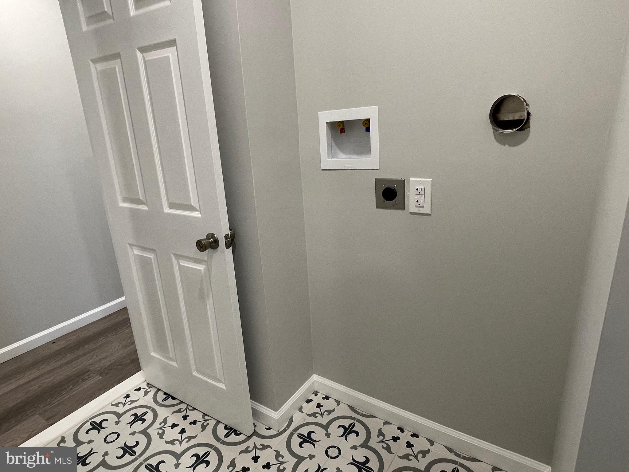 1960 Bridge Street Philadelphia, PA 19124 - Photo 16 of 30