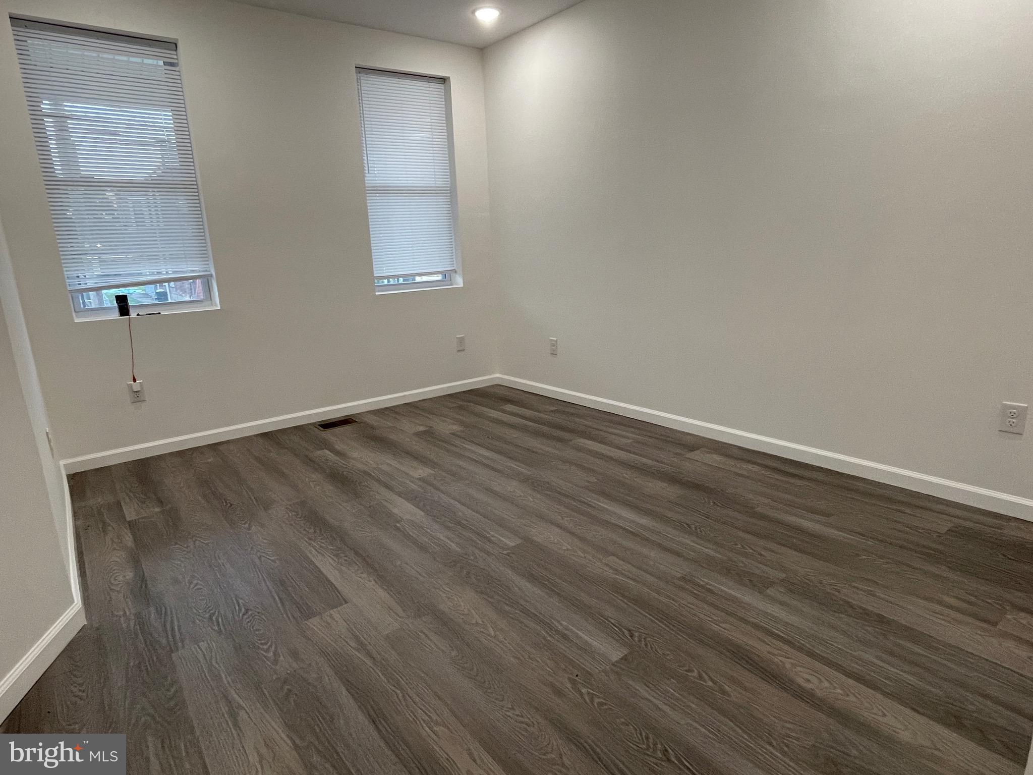 1960 Bridge Street Philadelphia, PA 19124 - Photo 25 of 30 bed 1 first floor