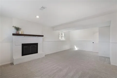 $365,000 | 16008 West 154th Street, Olathe, KS 66062