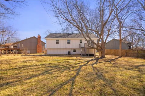 $365,000 | 16008 West 154th Street, Olathe, KS 66062