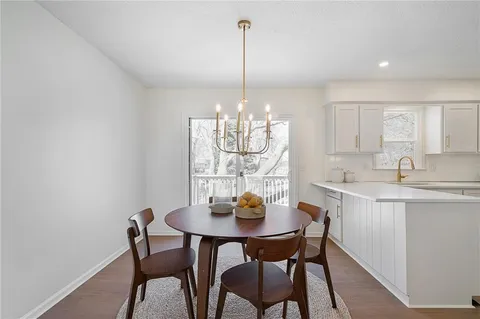 $365,000 | 16008 West 154th Street, Olathe, KS 66062