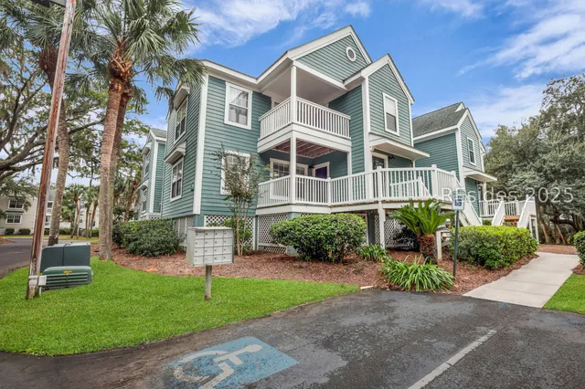 $209,000 | 28 Old S Court, Unit 28A, Bluffton, SC 29910