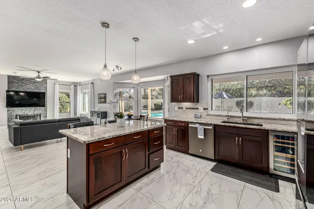 $749,000 | 1449 West Boa Vista Drive, Gilbert, AZ 85233