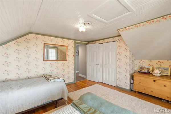 $875,000 | 100 Little White Oak Road, New Haven, MO 63068