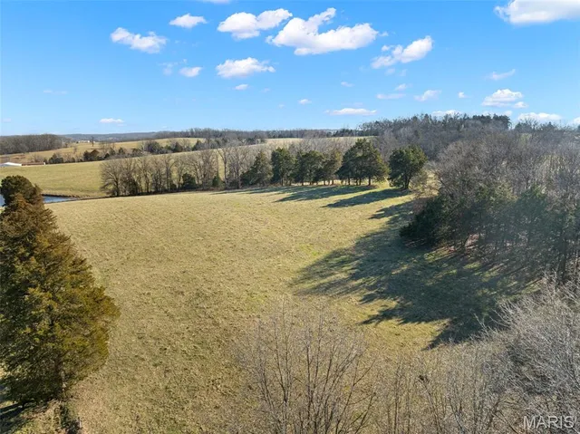 $925,000 | 100 Little White Oak Road, New Haven, MO 63068