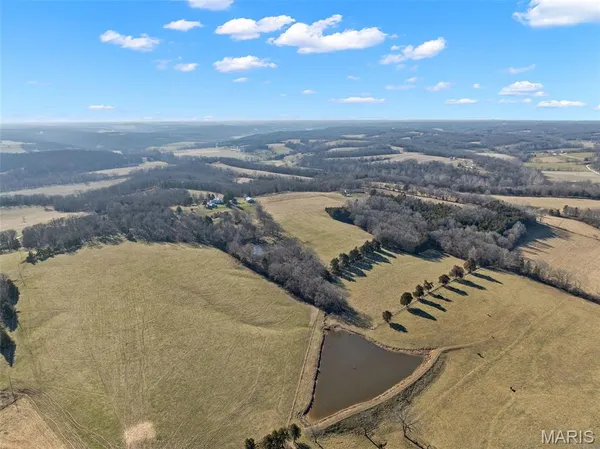 $875,000 | 100 Little White Oak Road, New Haven, MO 63068