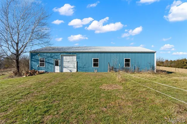 $925,000 | 100 Little White Oak Road, New Haven, MO 63068