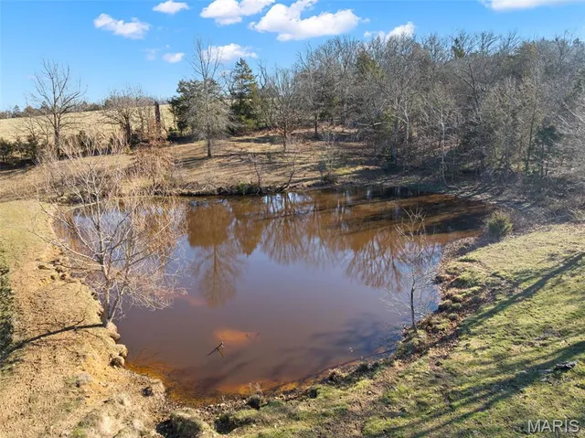 $925,000 | 100 Little White Oak Road, New Haven, MO 63068