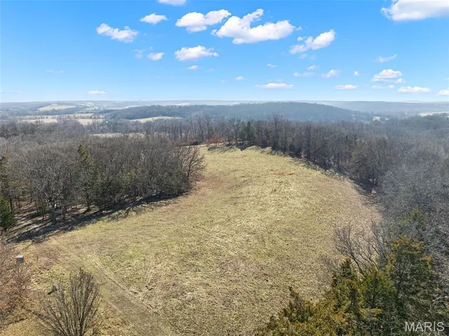 $925,000 | 100 Little White Oak Road, New Haven, MO 63068