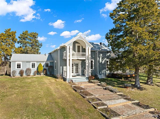 $925,000 | 100 Little White Oak Road, New Haven, MO 63068