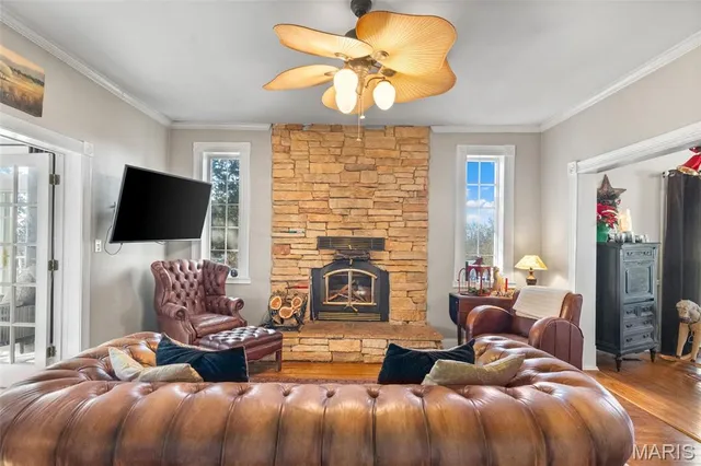 $925,000 | 100 Little White Oak Road, New Haven, MO 63068