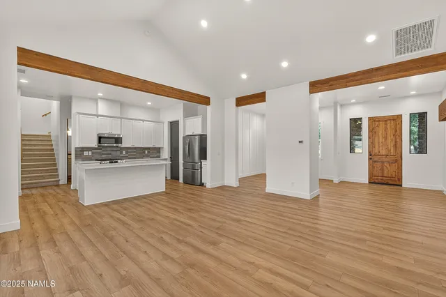 $989,000 | 2421 West Brookhollow Drive, Williams, AZ 86046