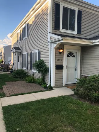 $235,000 | 1556 Quaker Lane, Unit 174B, Prospect Heights, IL 60070