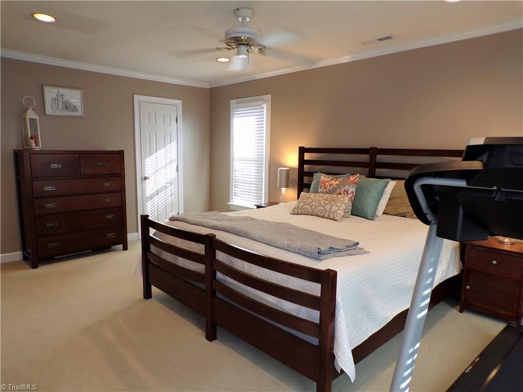 1218 Gatehouse Road High Point, NC 27262 - Photo 16 of 30 Gallery Image 16