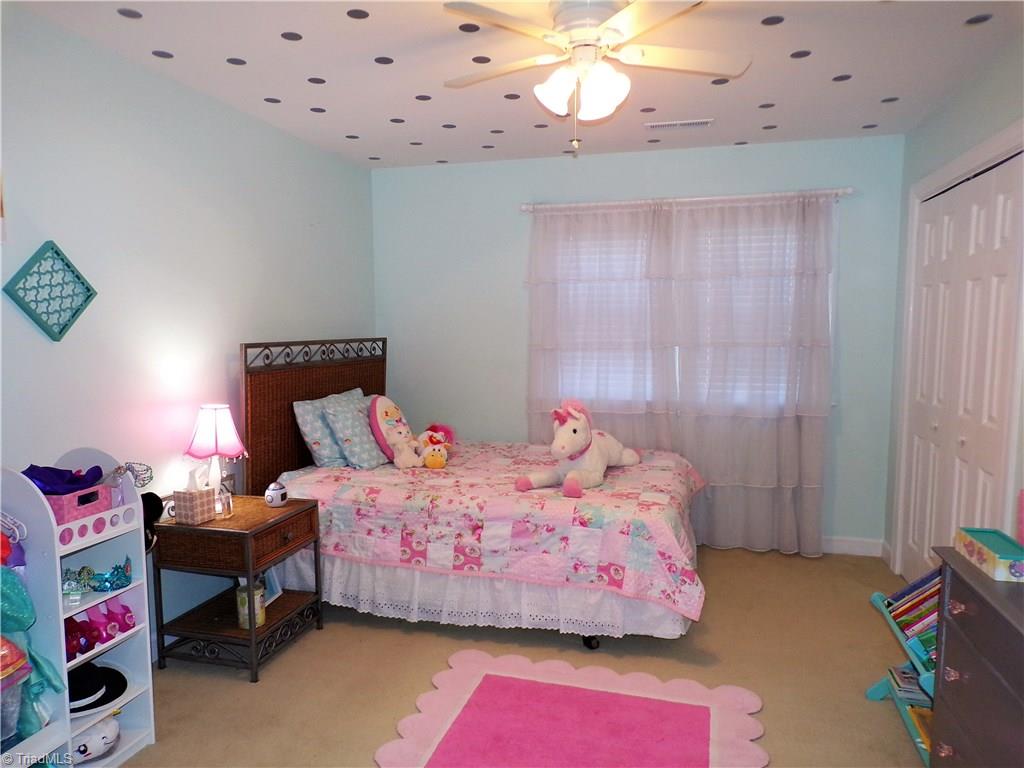 1218 Gatehouse Road High Point, NC 27262 - Photo 21 of 30 Gallery Image 21