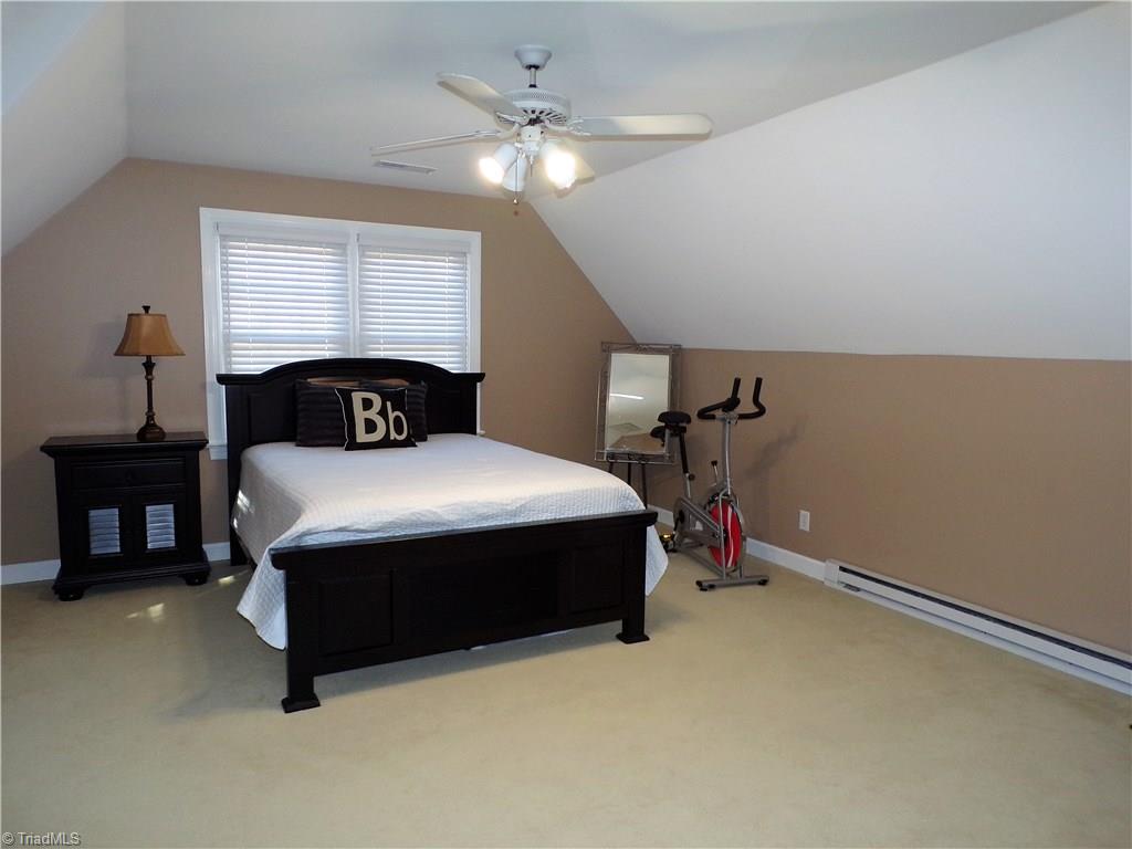 1218 Gatehouse Road High Point, NC 27262 - Photo 25 of 30 Gallery Image 25