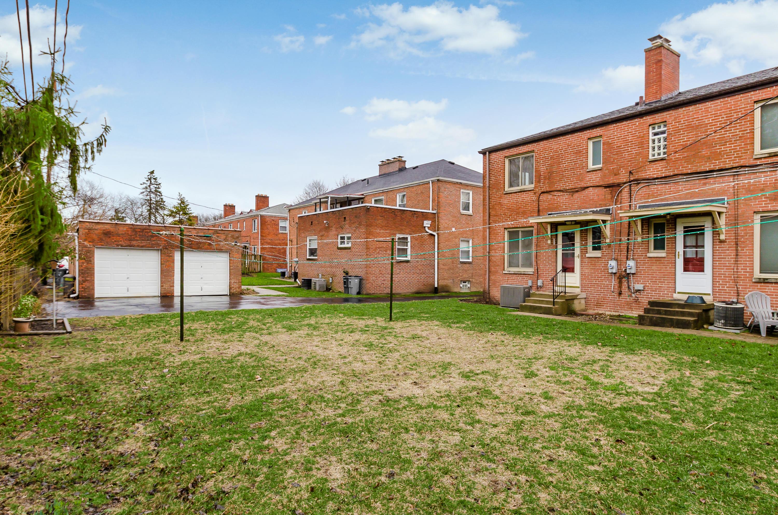 2018 Harwitch Road Upper Arlington, OH 43221 - Photo 28 of 38