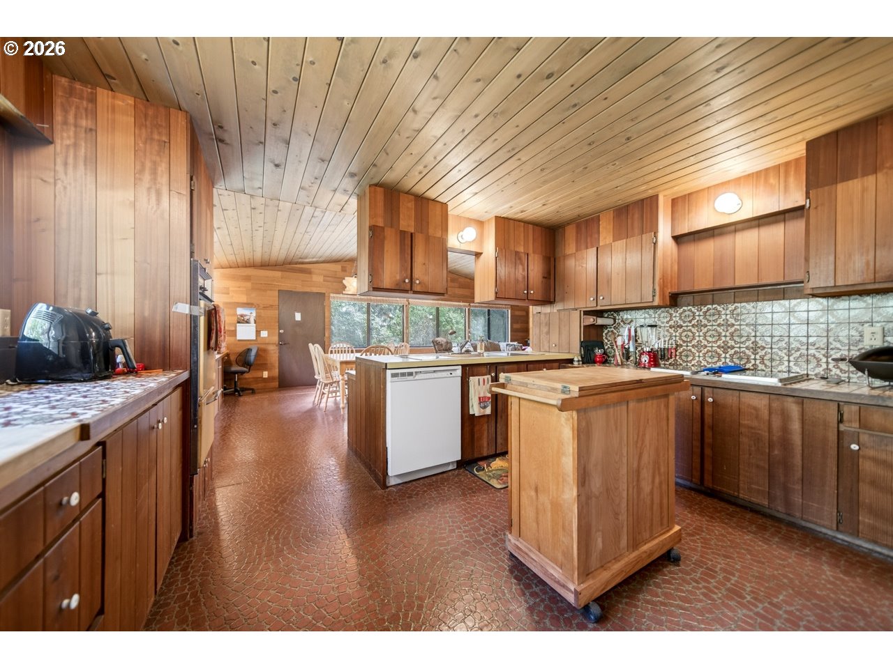 57490 Randolph Road Bandon, OR 97411 - Photo 20 of 43