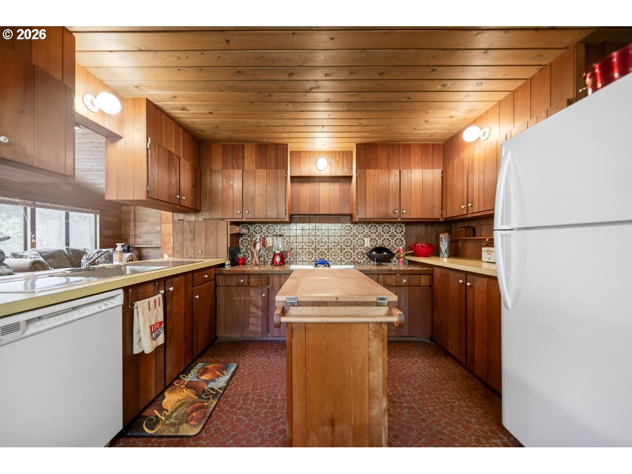 57490 Randolph Road Bandon, OR 97411 - Photo 21 of 43