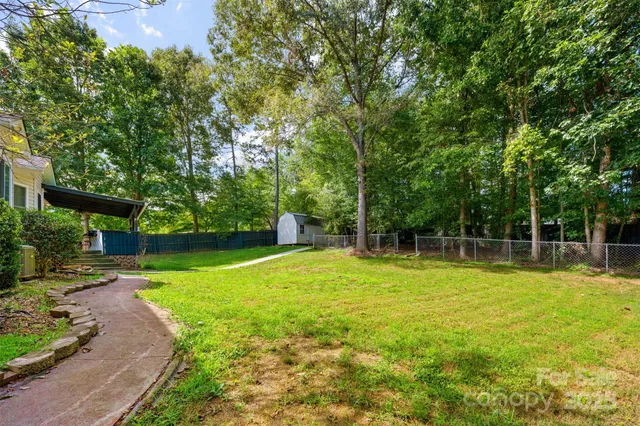 $340,000 | 107 Cliffwood Drive, Hudson, NC 28638