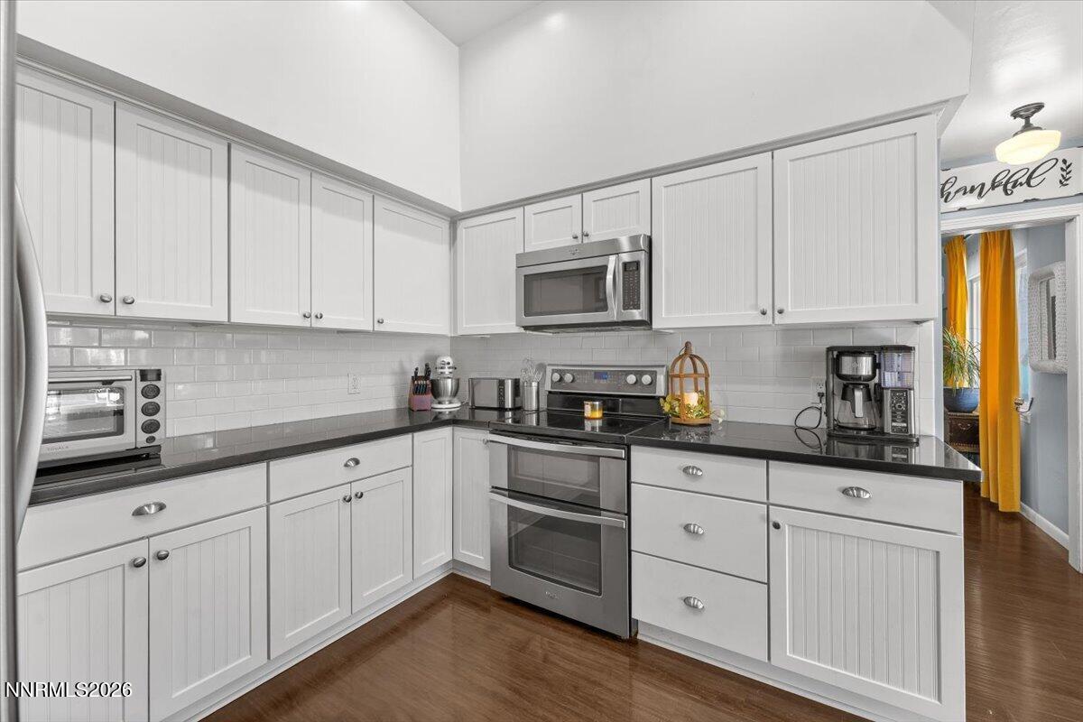 2325 Watt Street Reno, NV 89509 - Photo 15 of 36 21-2325 Watt Street Reno NV 89509 (20 of