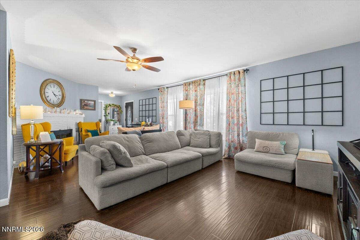 2325 Watt Street Reno, NV 89509 - Photo 9 of 36 13-2325 Watt Street Reno NV 89509 (12 of