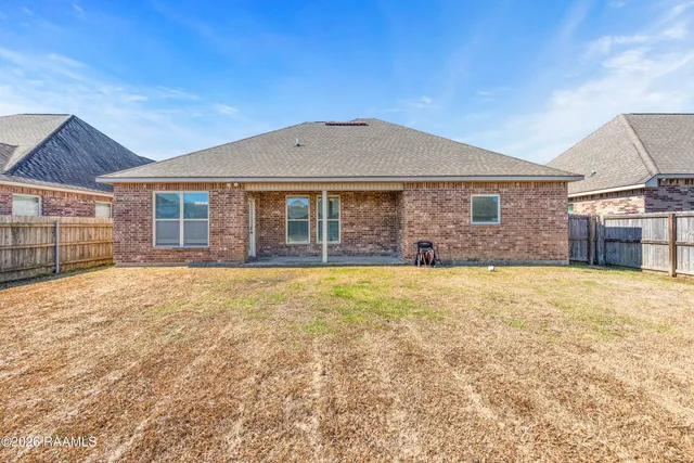 $2,000 | 122 Maddox Jude Drive, Maurice, LA 70555