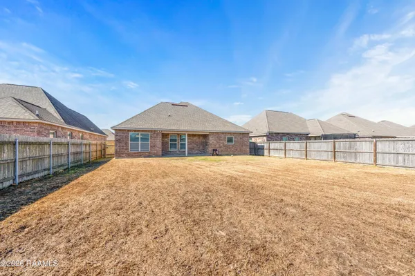 $2,000 | 122 Maddox Jude Drive, Maurice, LA 70555