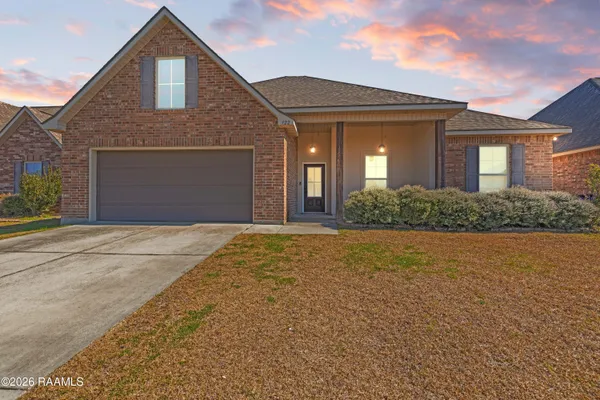 $2,000 | 122 Maddox Jude Drive, Maurice, LA 70555