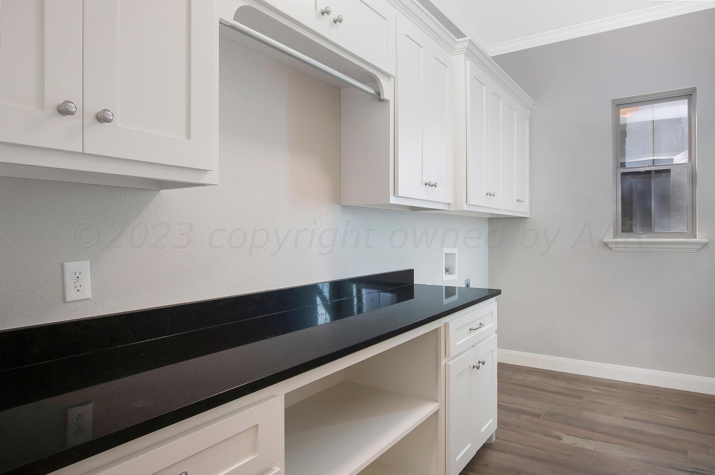 6105 Bay Ridge Amarillo, TX 79119 - Photo 29 of 34 029_Utility Room