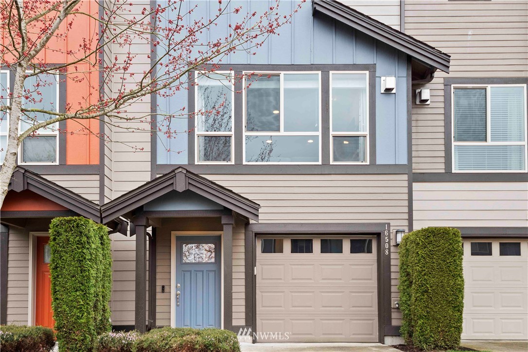 16508 1st Drive Southeast Bothell, WA 98012 - Photo 3 of 27 Gallery Image 3