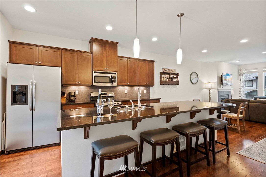 16508 1st Drive Southeast Bothell, WA 98012 - Photo 5 of 27 Gallery Image 5
