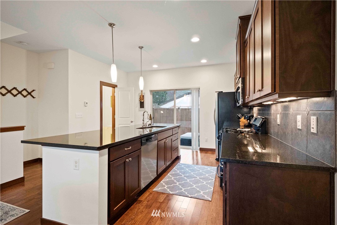 16508 1st Drive Southeast Bothell, WA 98012 - Photo 7 of 27 Gallery Image 7