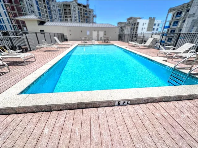 $10,000 | 260 Southbay Drive, Unit 204, Naples, FL 34108