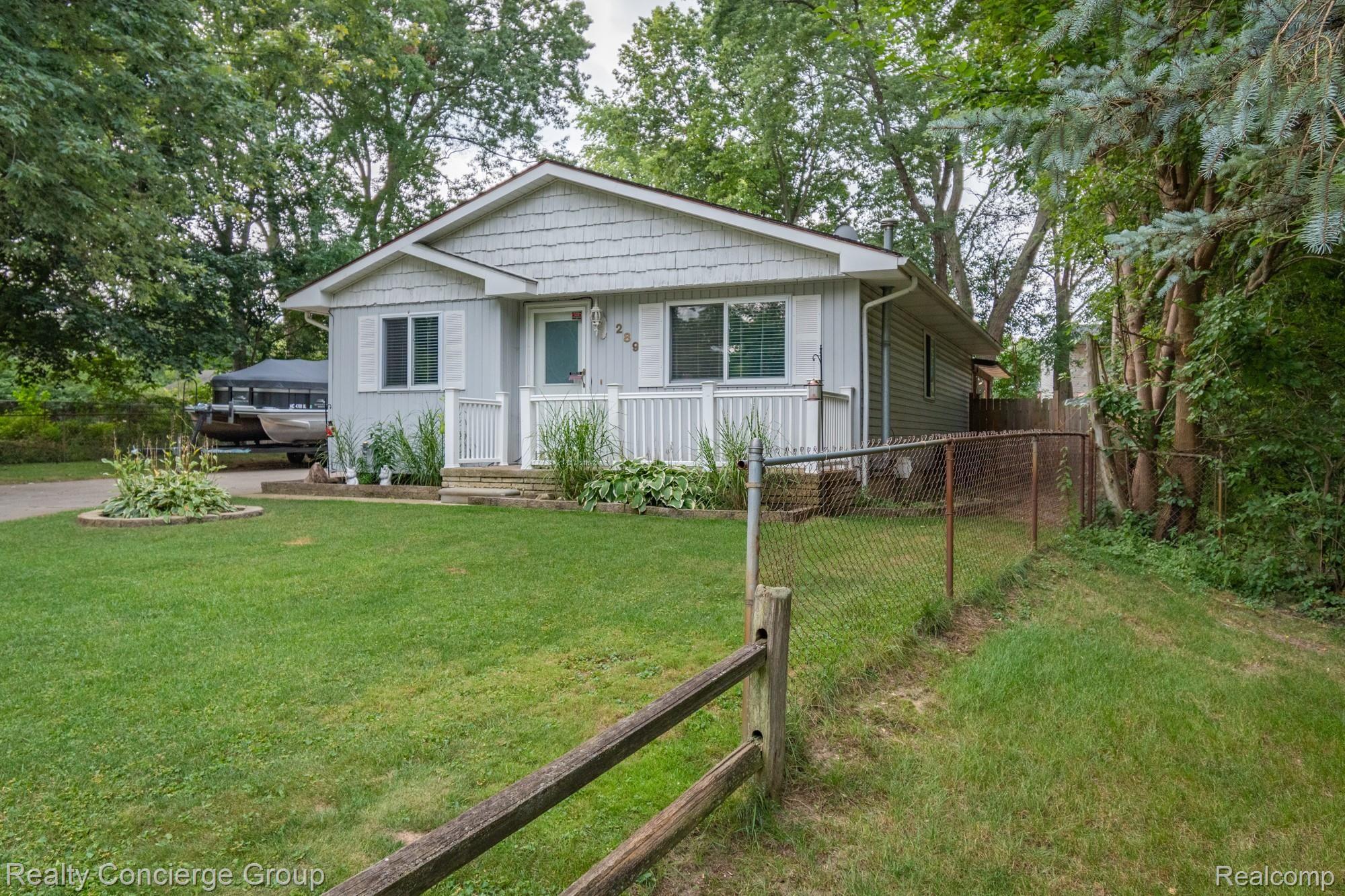 289 Ruppert Street Commerce Township, MI 48382 - Photo 28 of 36 Ruppert-103.jpg