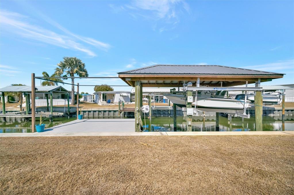 129 East St Lucia Loop Apollo Beach, FL 33572 - Photo 11 of 67