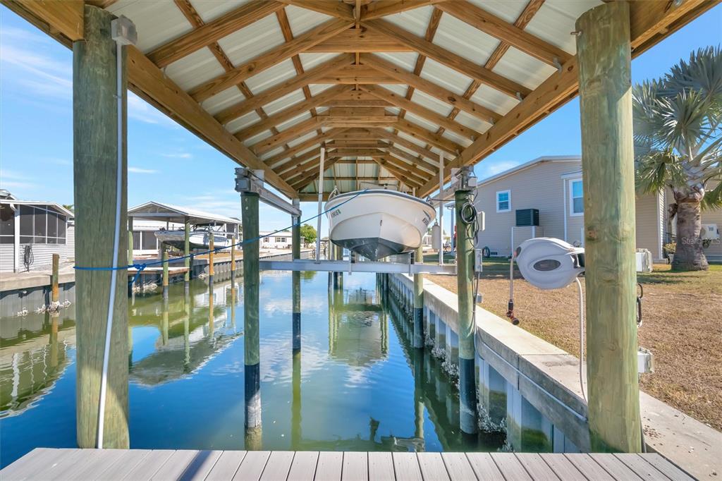 129 East St Lucia Loop Apollo Beach, FL 33572 - Photo 4 of 67