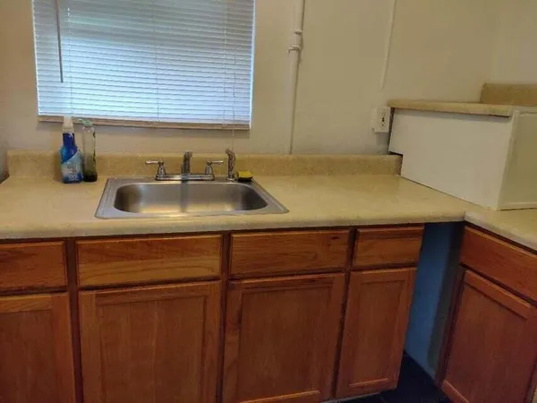 $1,600 | 1951 Kathy Lane, Unit B, Juno Ridge, FL 33408