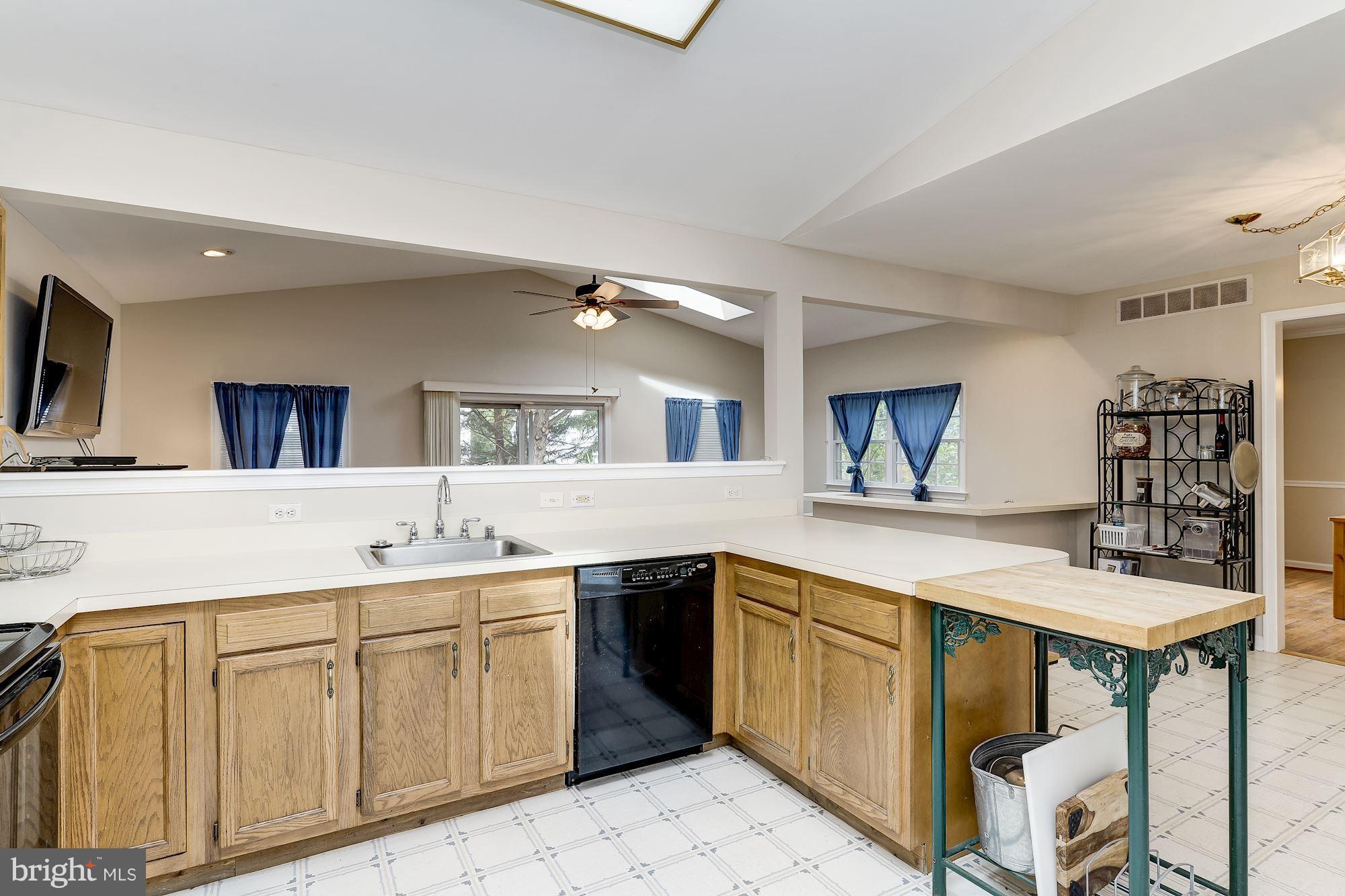 1302 Berni Ruth Lane Severn, MD 21144 - Photo 8 of 27 Kitchen