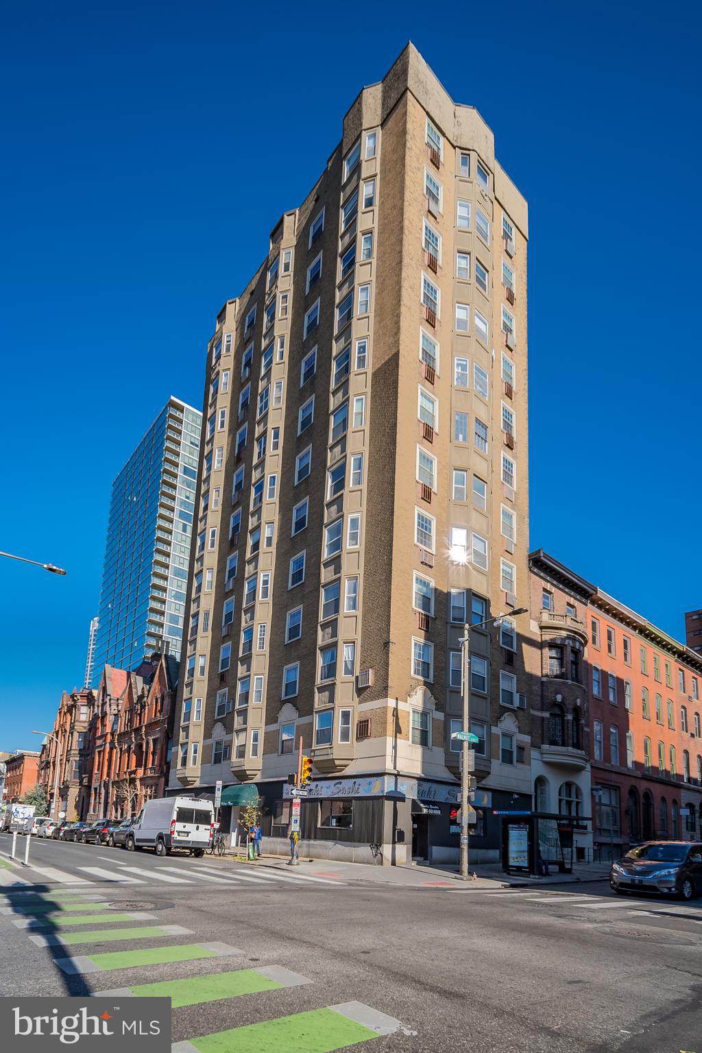 2135 Walnut Street, Unit 1001 Philadelphia, PA 19103 - Photo 1 of 18