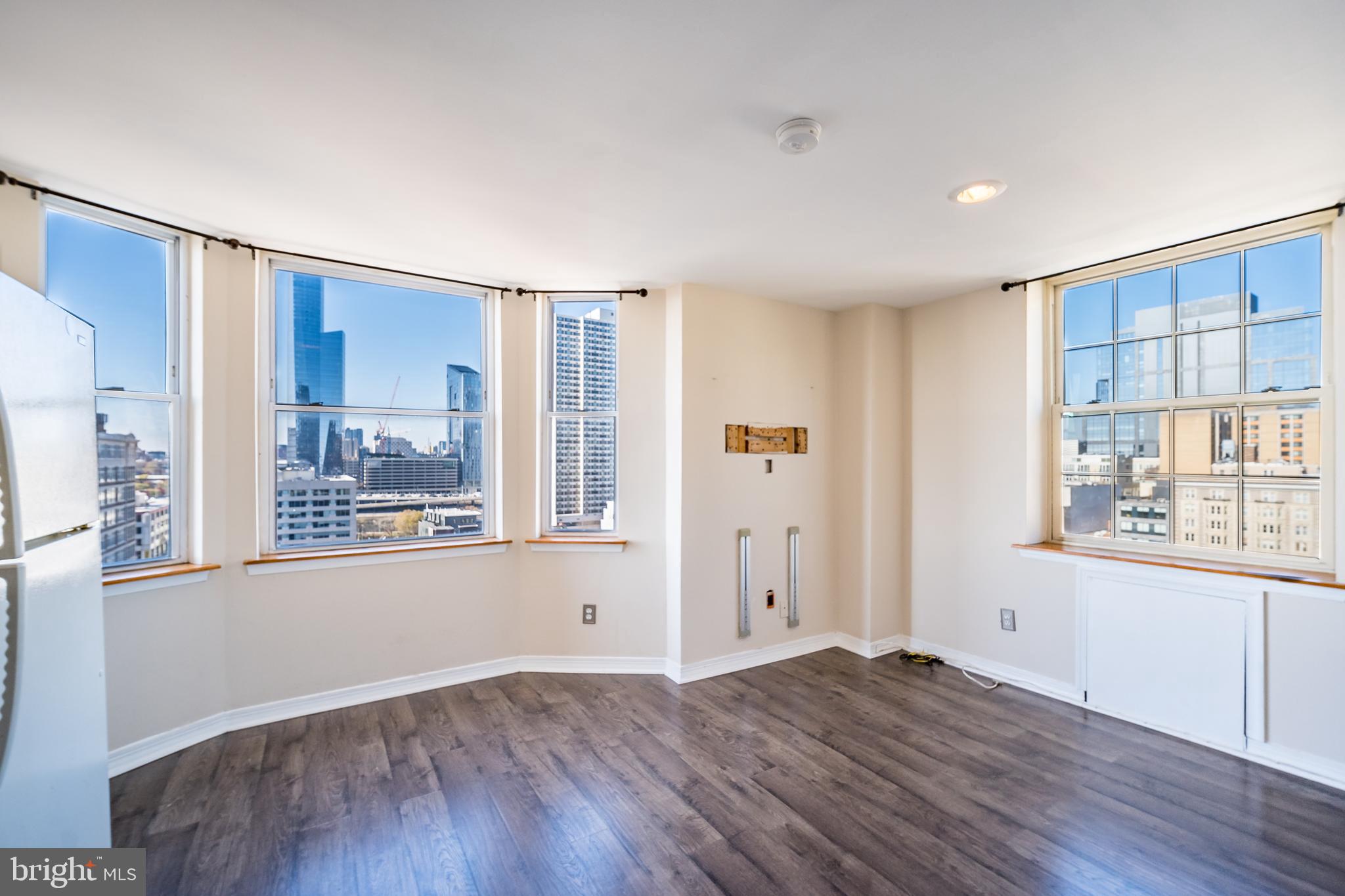 2135 Walnut Street, Unit 1001 Philadelphia, PA 19103 - Photo 8 of 18