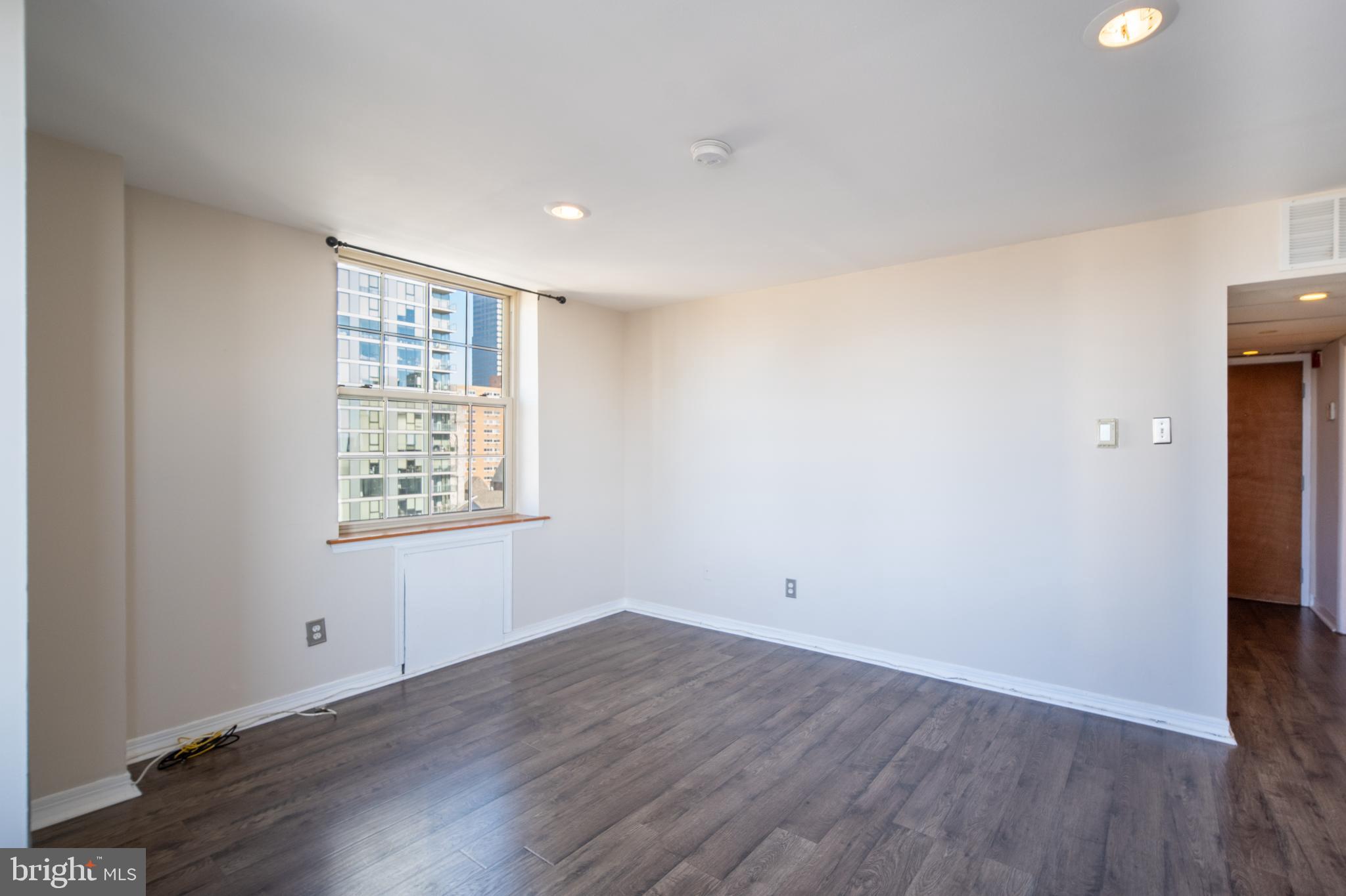 2135 Walnut Street, Unit 1001 Philadelphia, PA 19103 - Photo 10 of 18