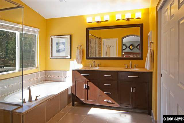 4655 Edmonton Drive Reno, NV 89511 - Photo 8 of 13 Photo 8