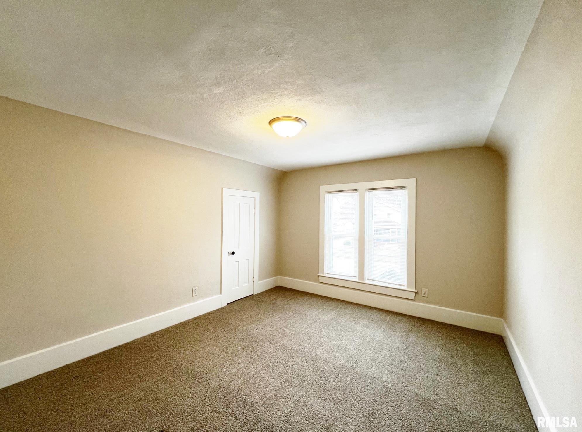 616 North 5th Street Chillicothe, IL 61523 - Photo 21 of 27