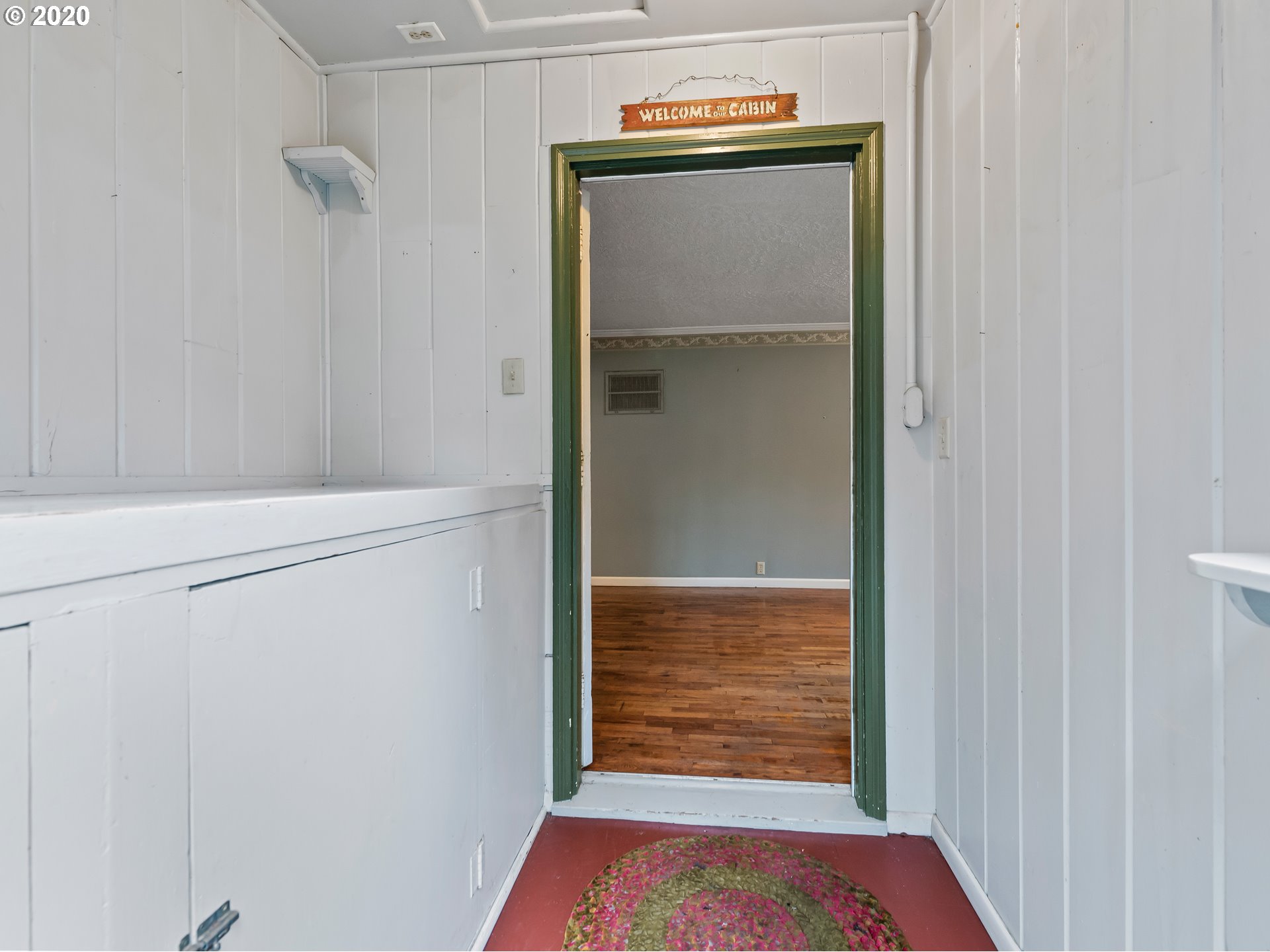 21960 Southwest Ribera Lane West Linn, OR 97068 - Photo 21 of 32 Gallery Image 21